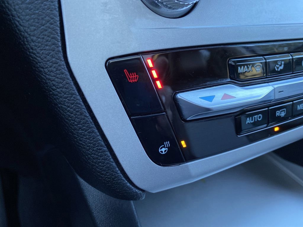 Certified 2023 Ford Explorer XLT w/ Equipment Group 202A image 9