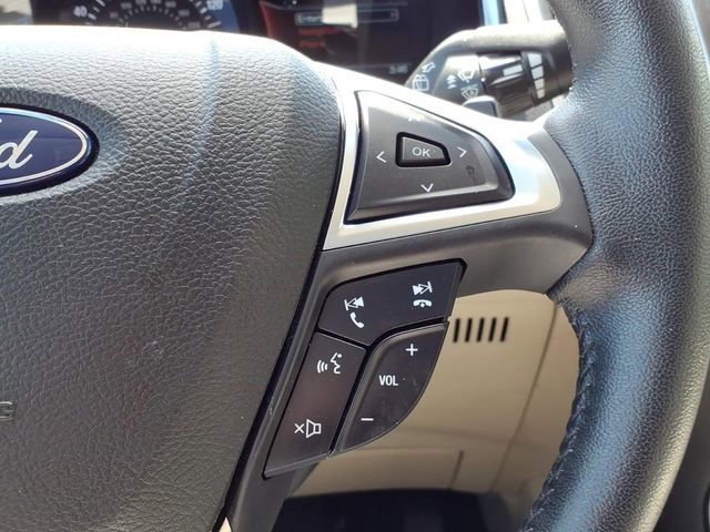 Certified 2018 Ford Edge Titanium w/ Equipment Group 301A FWD image 18