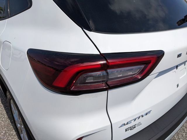 Certified 2025 Ford Escape Active image 11
