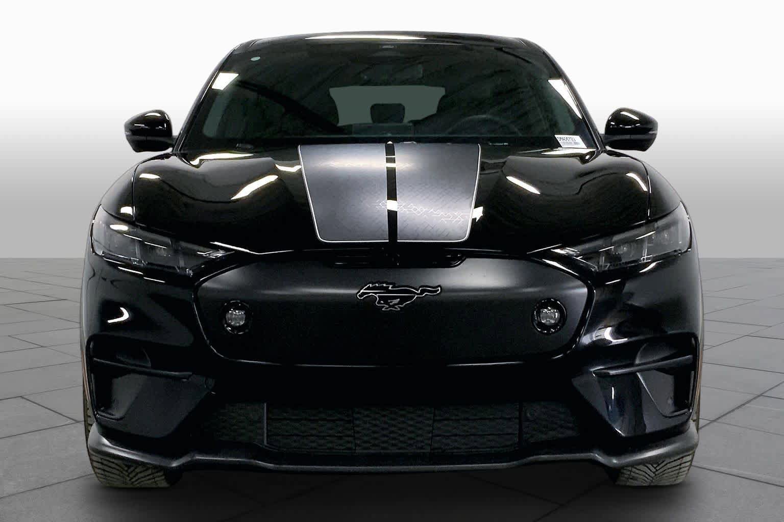 Certified 2025 Ford Mustang Mach-E GT AWD/4WD image 3