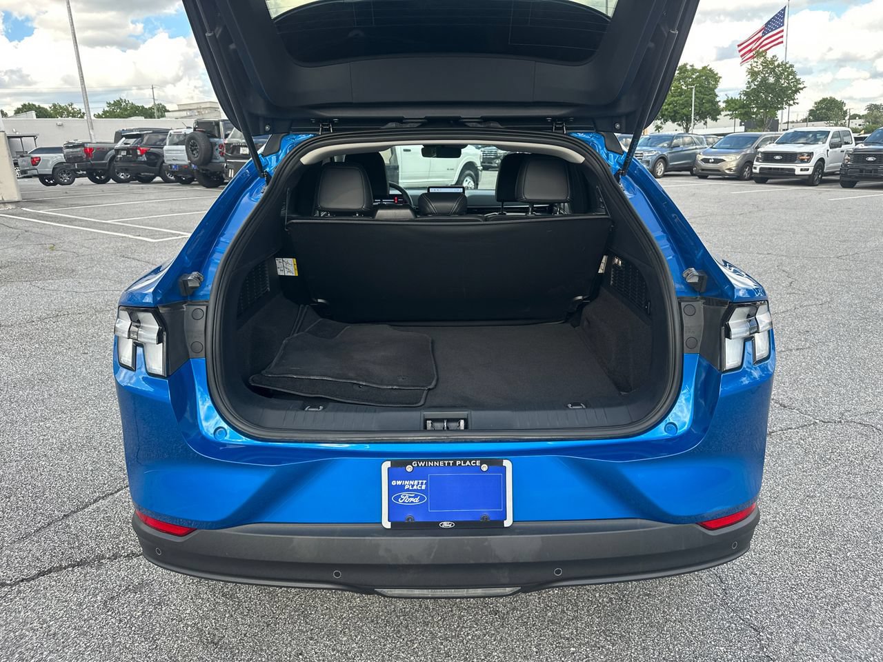 Certified 2025 Ford Mustang Mach-E Select RWD image 21