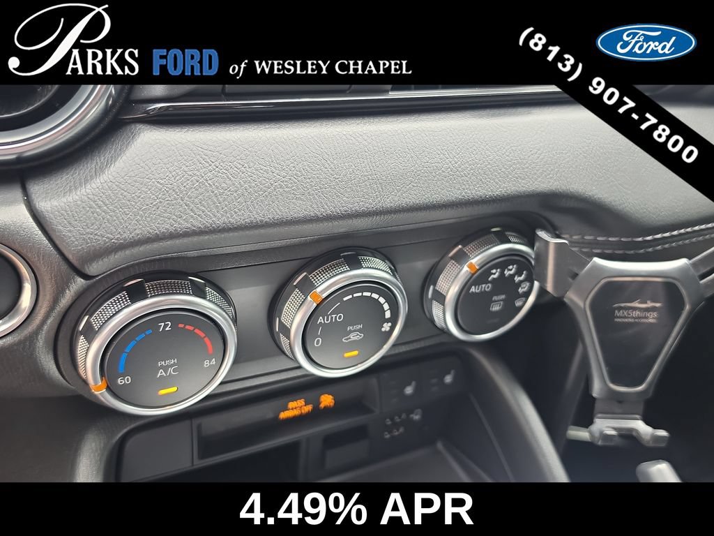 Used 2022 MAZDA MX-5 Miata Grand Touring RWD image 18