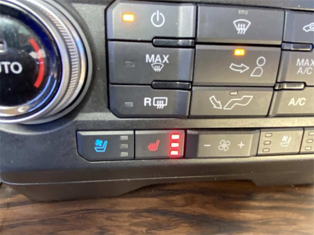 Certified 2020 Ford F150 Lariat w/ Equipment Group 502A Luxury image 31