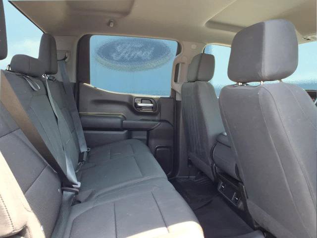 Used 2020 Chevrolet Silverado 1500 Custom w/ Custom Value Package AWD/4WD image 16