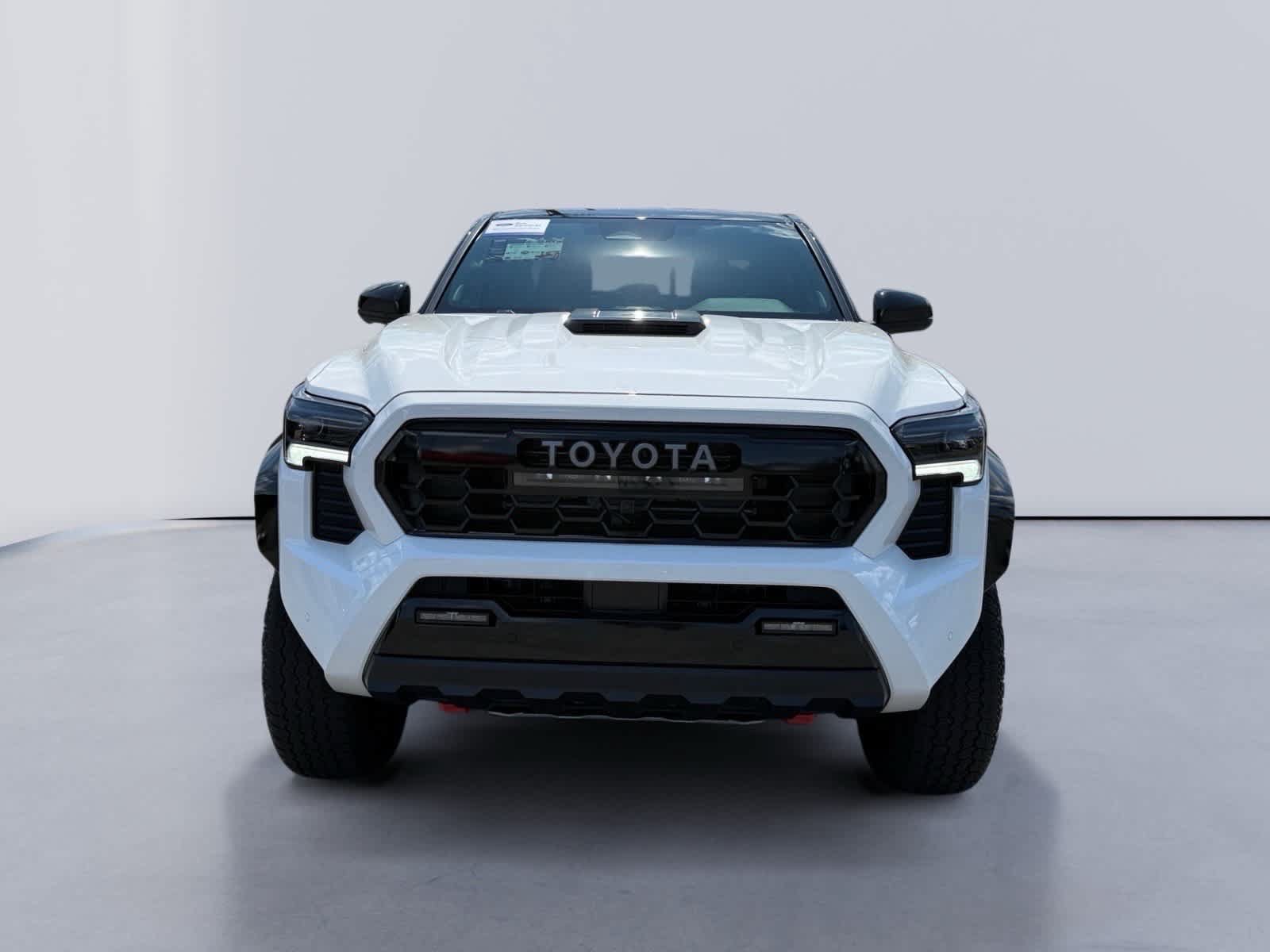 Used 2025 Toyota Tacoma TRD Pro w/ Tow Tech Package AWD/4WD image 8