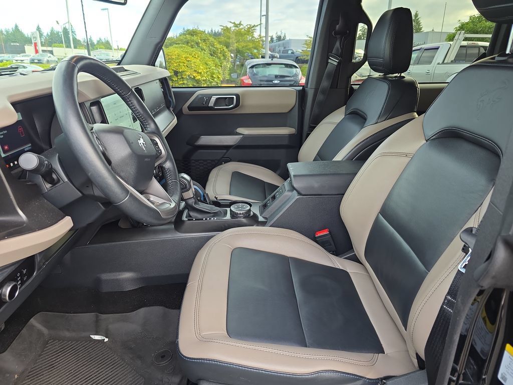 Certified 2023 Ford Bronco Wildtrak AWD/4WD image 5