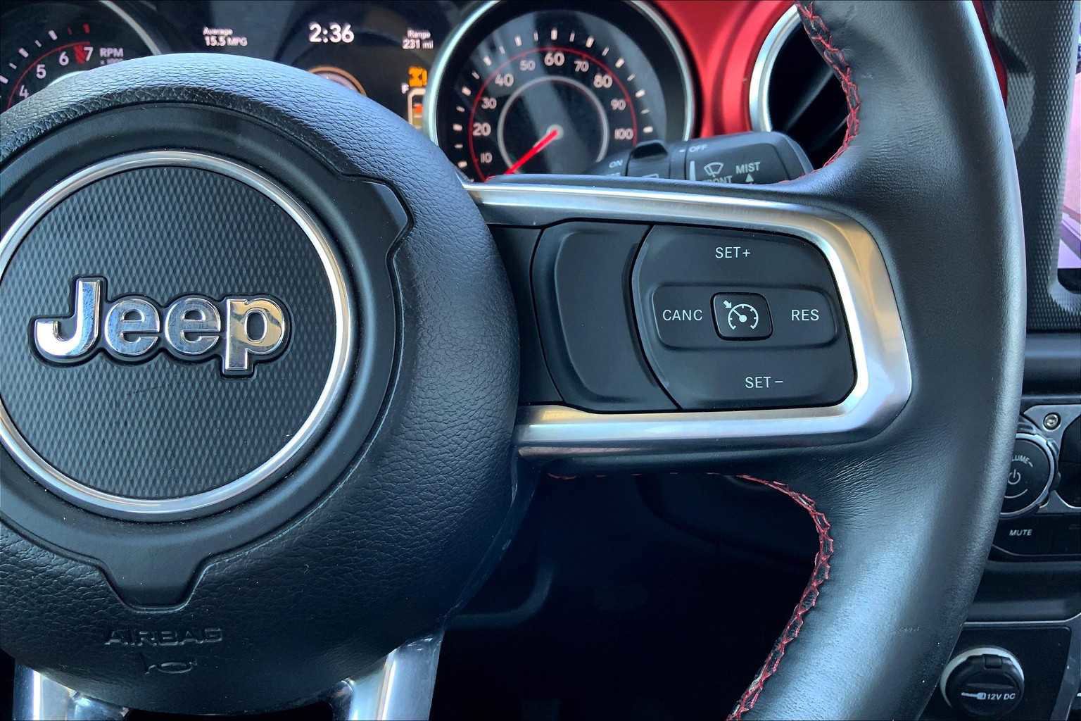 Used 2018 Jeep Wrangler Unlimited Rubicon image 25