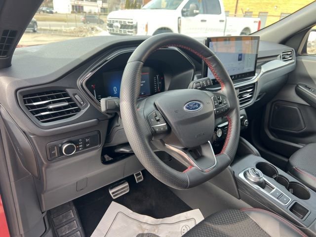 Certified 2024 Ford Escape ST-Line w/ Tech Pack #1 image 8