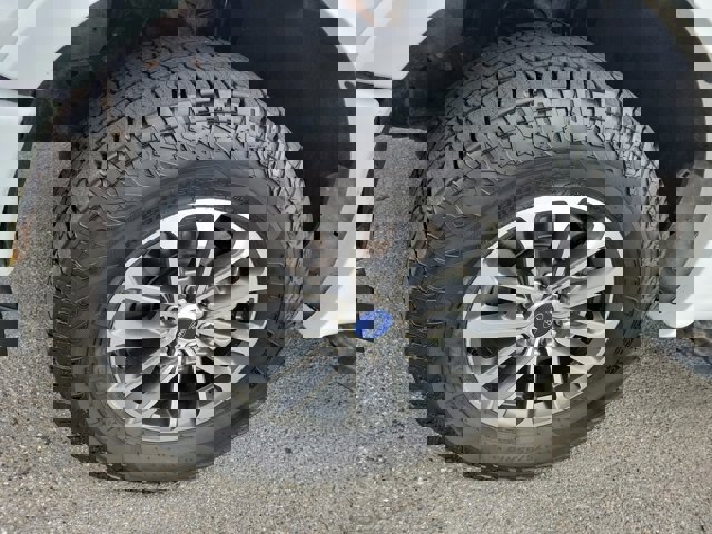 Certified 2019 Ford F150 Lariat w/ Equipment Group 502A Luxury image 8