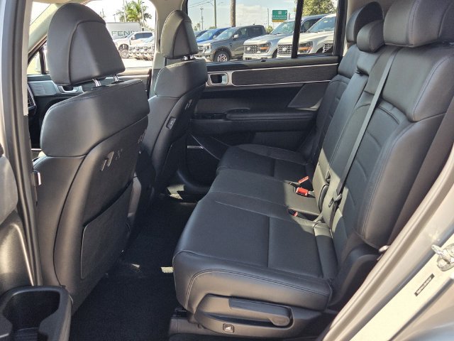 Used 2024 Hyundai Santa Fe Limited FWD image 13