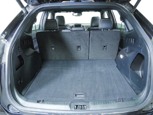 Certified 2022 Ford Edge ST-Line w/ Class II Trailer Tow Package AWD/4WD image 17