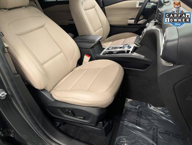 Certified 2022 Ford Explorer XLT w/ Equipment Group 202A AWD/4WD image 35