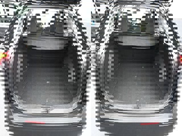 Used 2023 Toyota RAV4 XLE AWD/4WD image 23