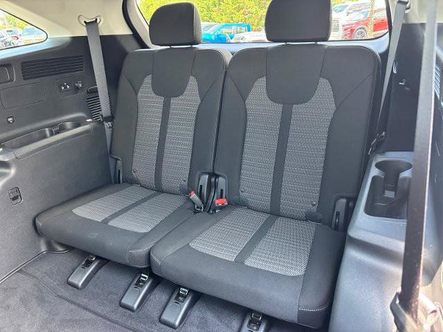 Used 2023 Kia Sorento LX FWD image 17