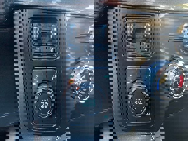 Certified 2023 Ford F150 XLT w/ Equipment Group 302A High image 21