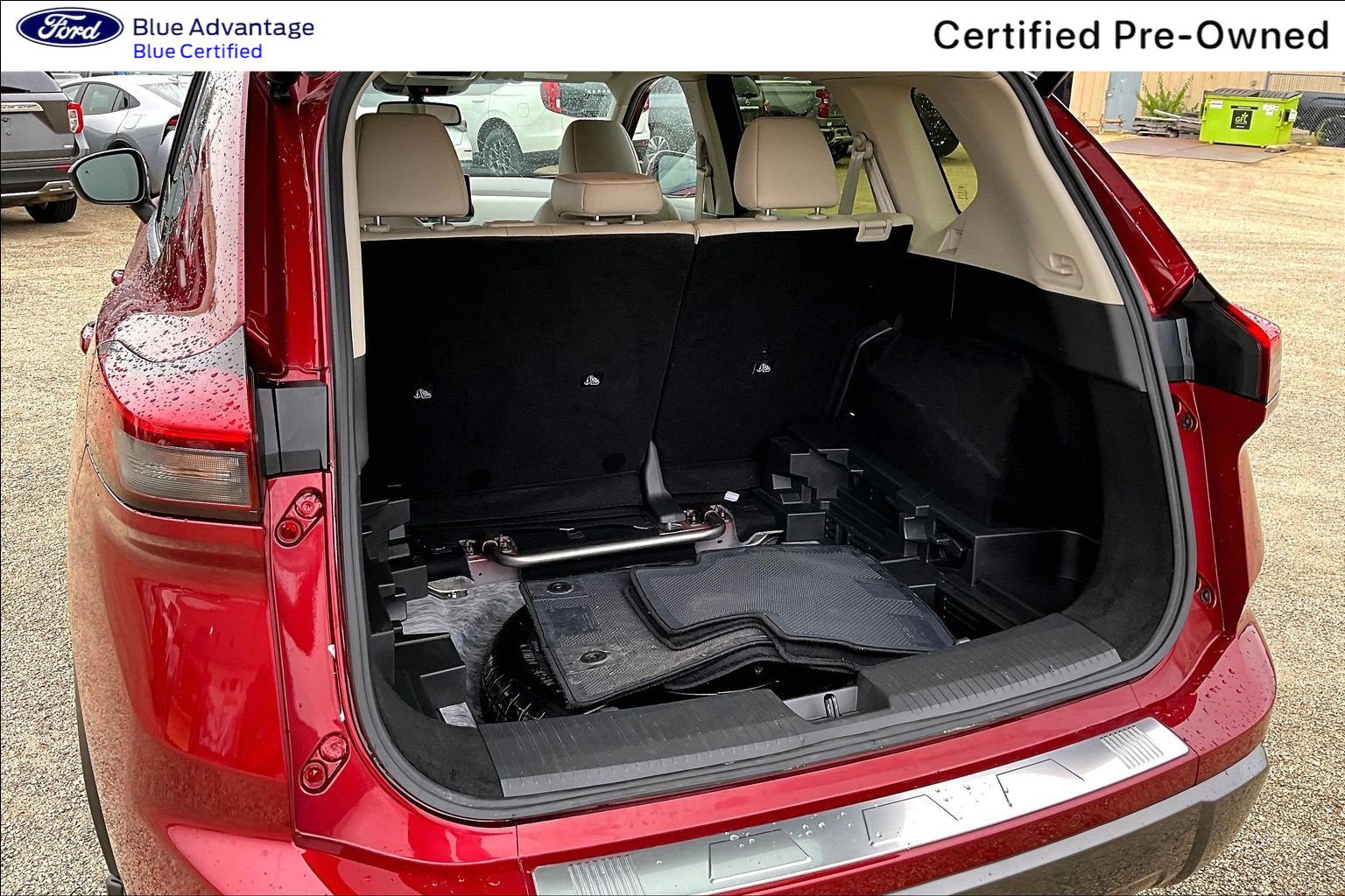 Used 2025 Nissan Rogue SL AWD/4WD image 19