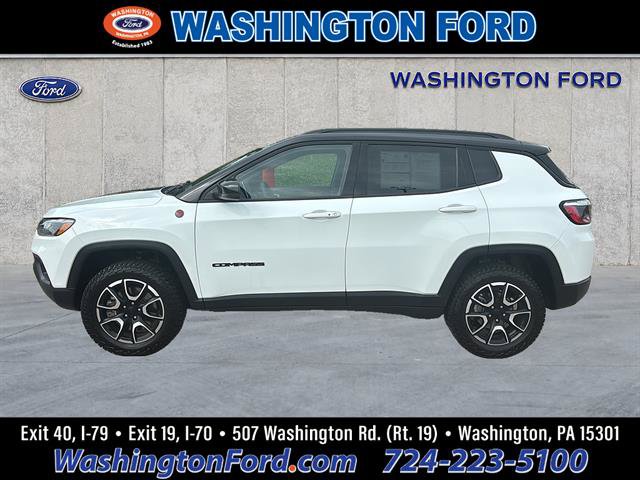 Used 2024 Jeep Compass Trailhawk