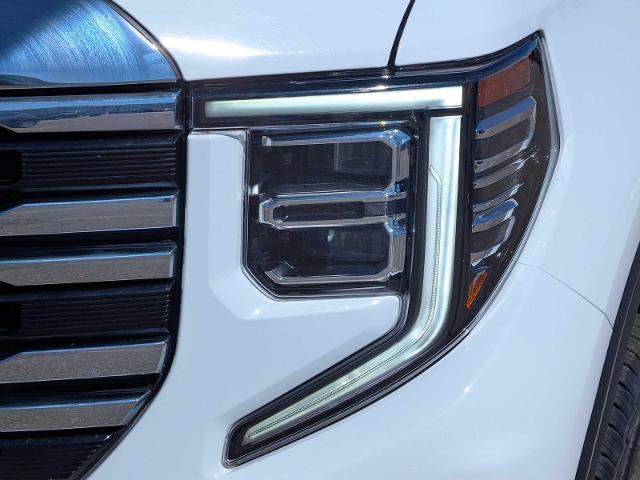 Used 2024 GMC Sierra 1500 SLT AWD/4WD image 10