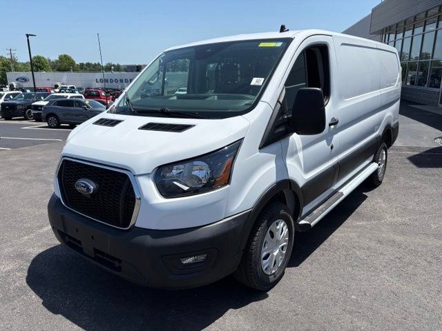 Certified 2025 Ford Transit 250 Low Roof w/ Exterior Upgrade Package RWD image 7