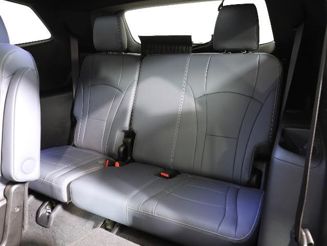 Used 2022 Buick Enclave Premium w/ Experience Buick Package image 12