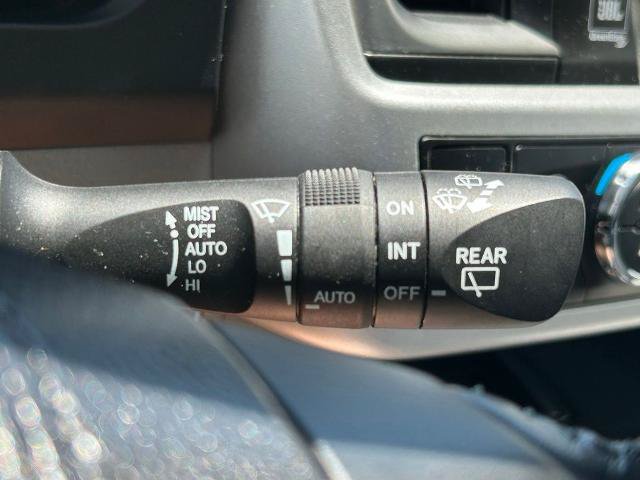 Used 2018 Toyota Highlander Limited Platinum FWD image 30