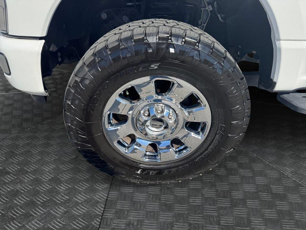 Certified 2024 Ford F350 Platinum w/ Tremor Off-Road Package AWD/4WD image 14