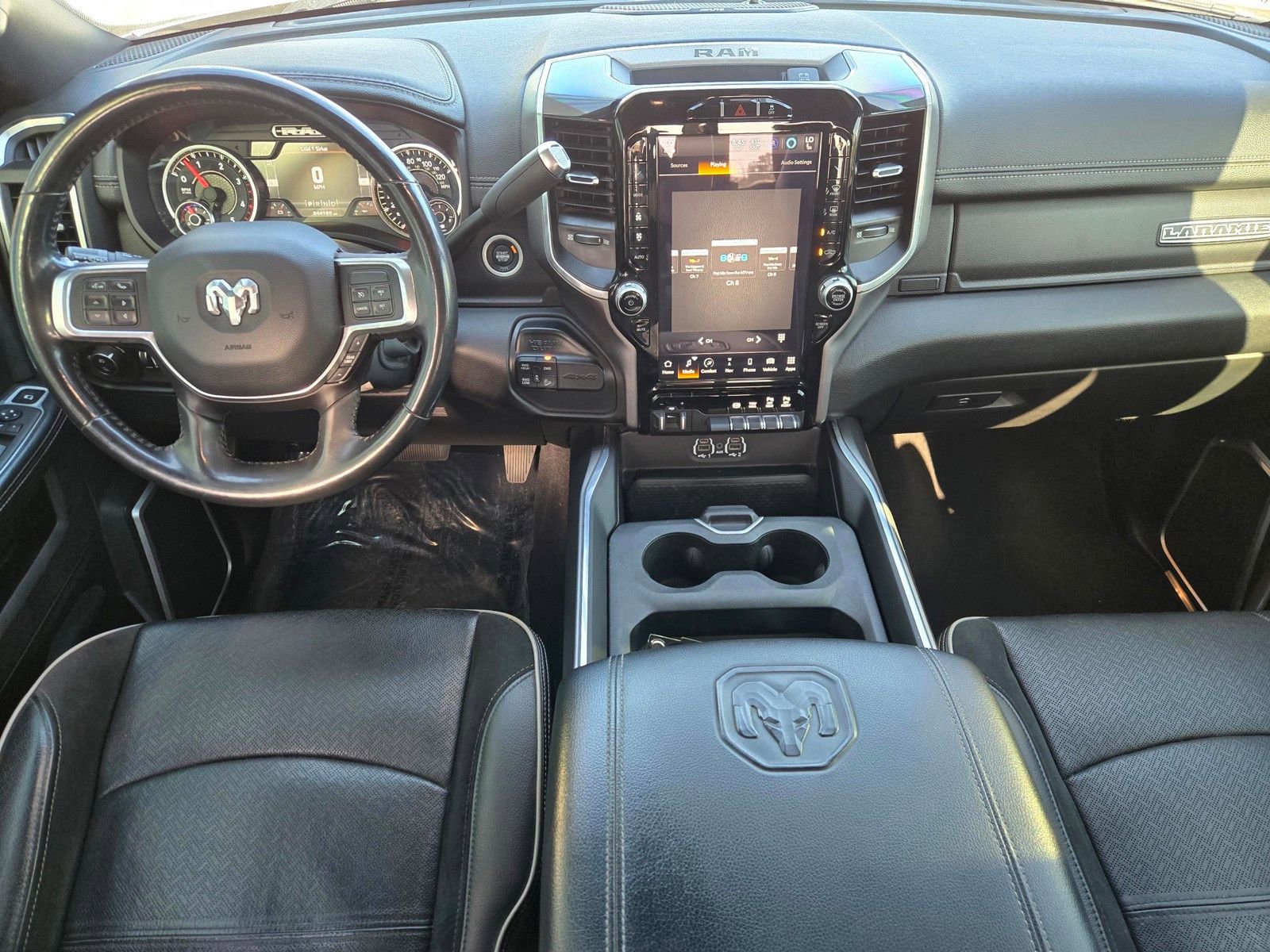 Used 2022 RAM 2500 Laramie w/ Night Edition AWD/4WD image 13