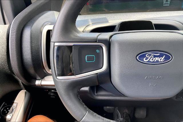 Certified 2025 Ford Expedition Active AWD/4WD image 18