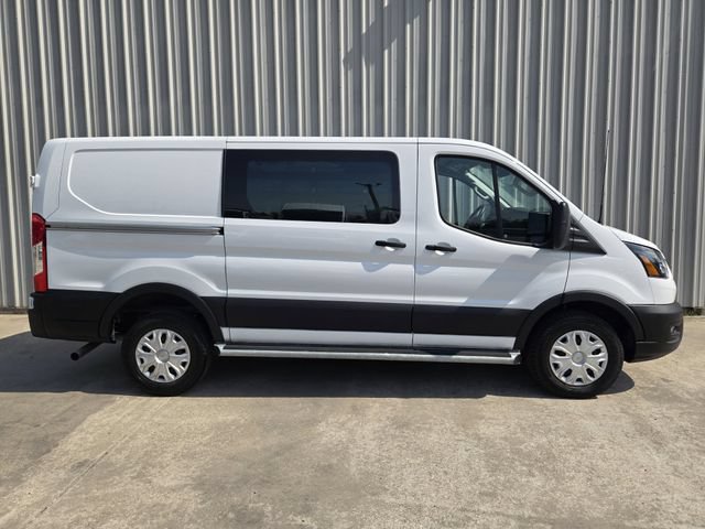 Certified 2025 Ford Transit 250 Low Roof w/ Exterior Upgrade Package RWD image 5