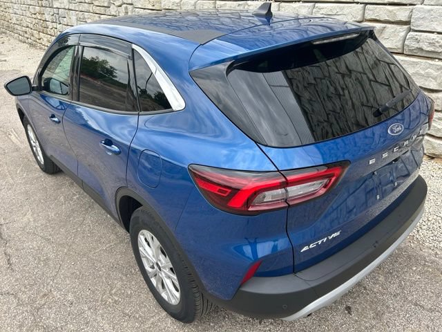 Certified 2023 Ford Escape Active w/ Tech Pack #2 AWD/4WD image 4