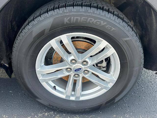 Certified 2023 Ford Explorer XLT w/ Equipment Group 202A AWD/4WD image 27