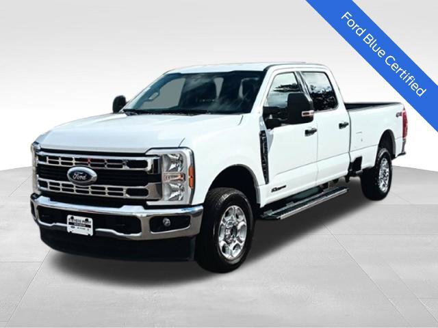 Certified 2025 Ford F250 XLT AWD/4WD image 3