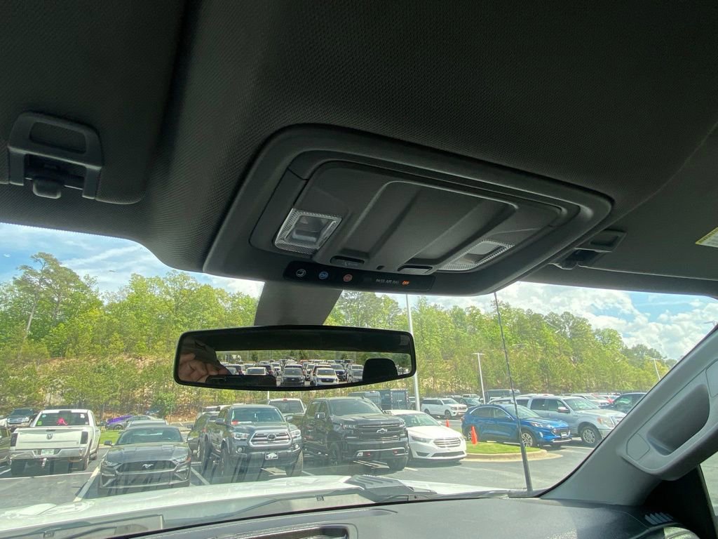 Used 2022 Chevrolet Silverado 2500 LT w/ Convenience Package image 18