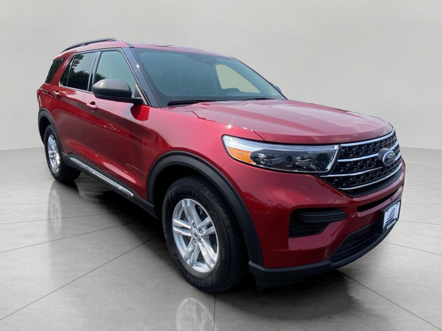 Certified 2021 Ford Explorer XLT w/ Class III Trailer Tow Package