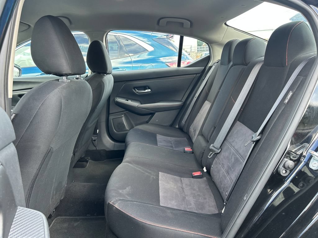 Used 2025 Nissan Sentra SR FWD image 13