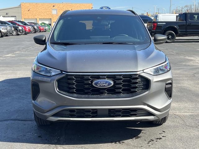 Certified 2024 Ford Escape ST-Line w/ Tech Pack #1 image 8
