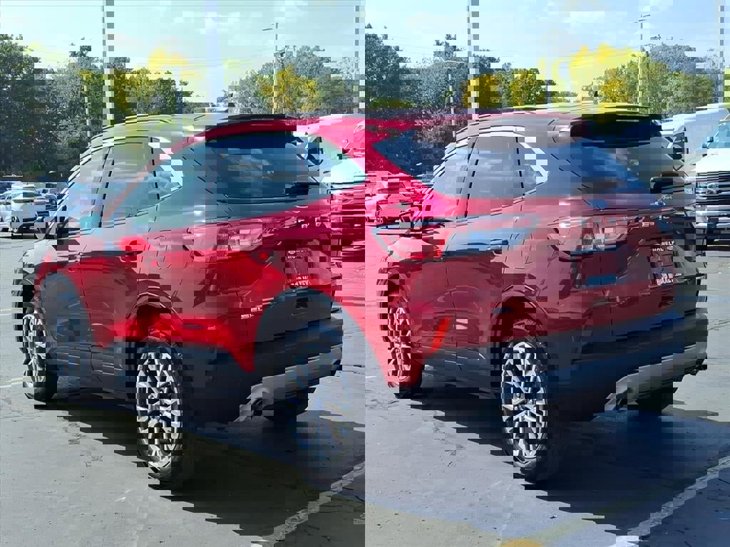 Certified 2022 Ford Escape SEL video 2