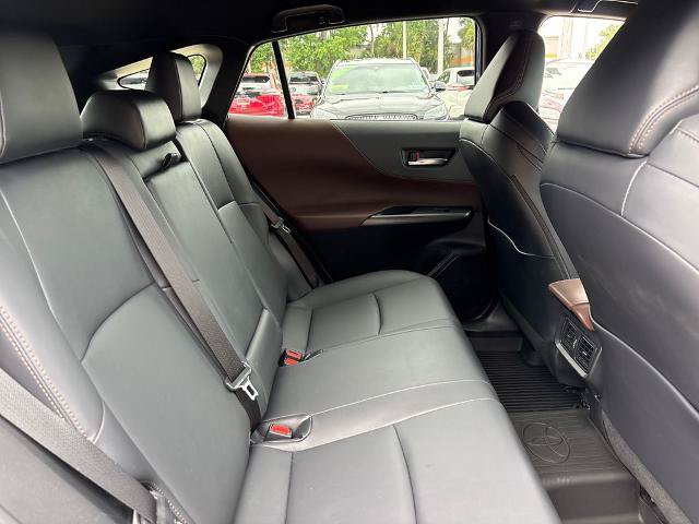 Used 2022 Toyota Venza XLE AWD/4WD image 28