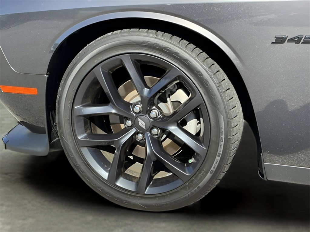 Used 2023 Dodge Challenger R/T w/ Plus Package image 19