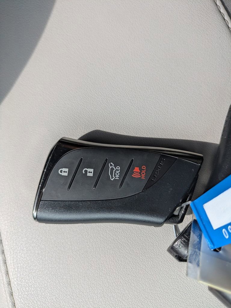 Used 2023 Lexus RX 350 Premium w/ Accessory Package (Z1) image 33