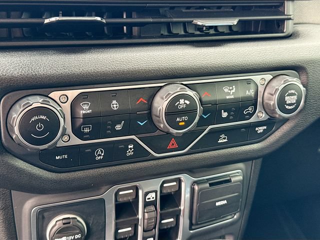 Used 2024 Jeep Gladiator Sport AWD/4WD image 24