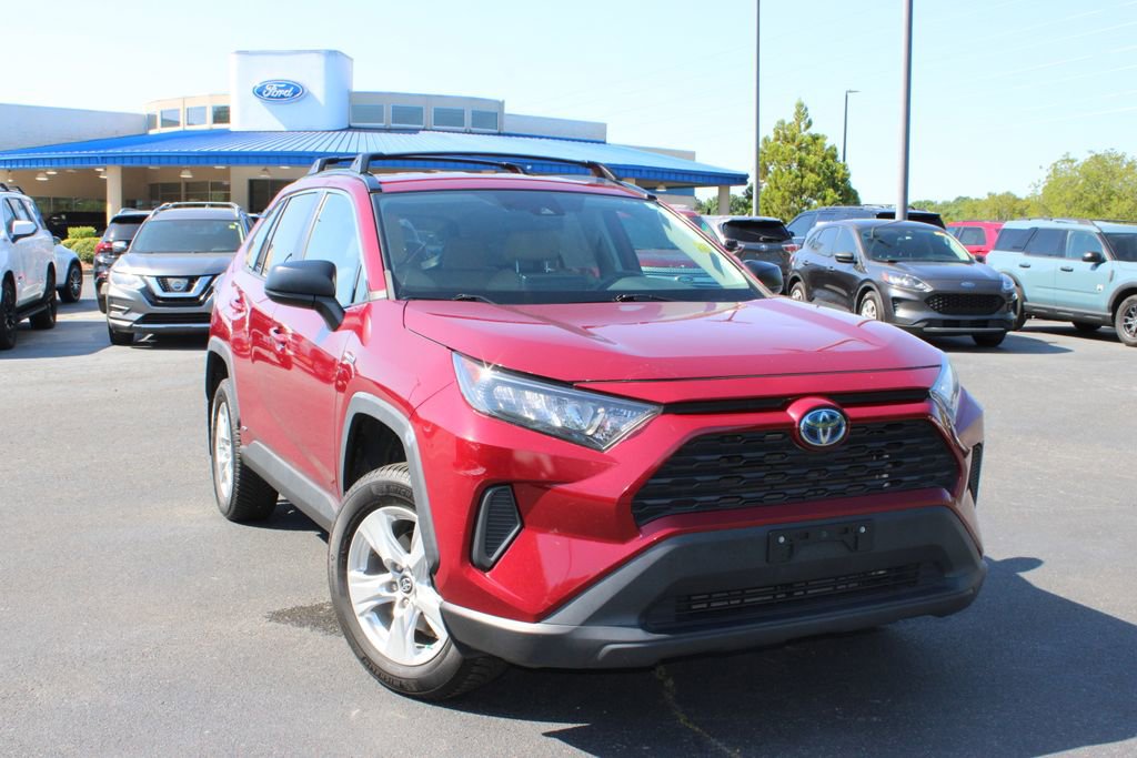 Used 2019 Toyota RAV4 LE w/ Carpet Mat Package