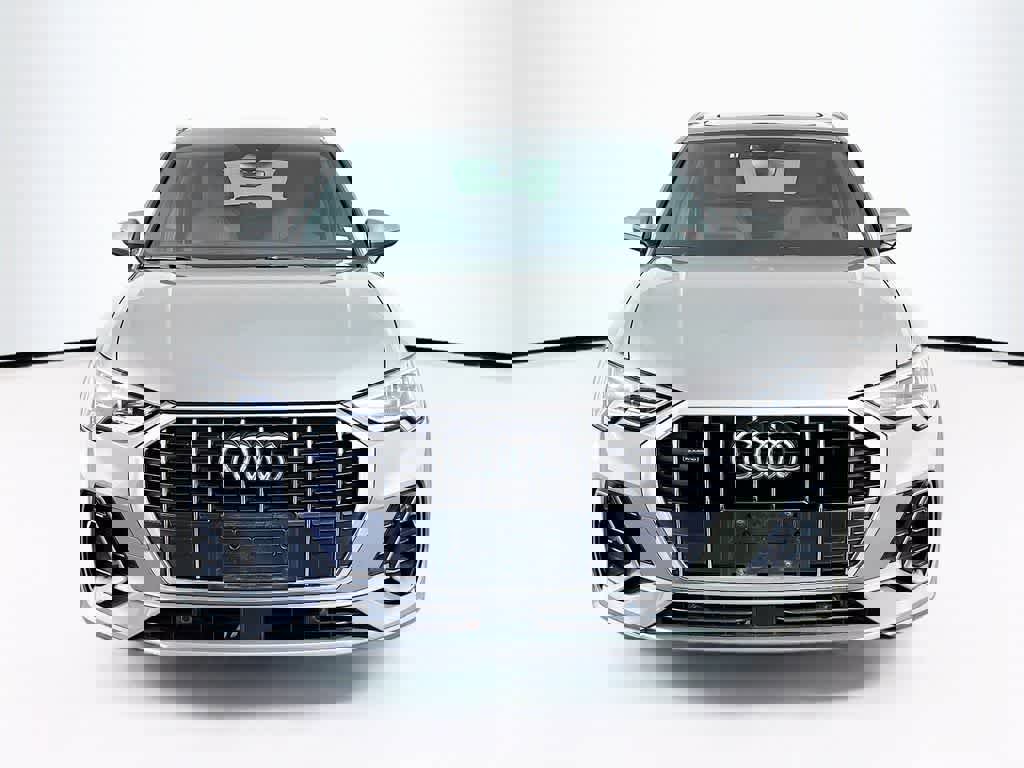 Used 2020 Audi Q3 2.0T Premium Plus w/ Premium Plus Package image 8