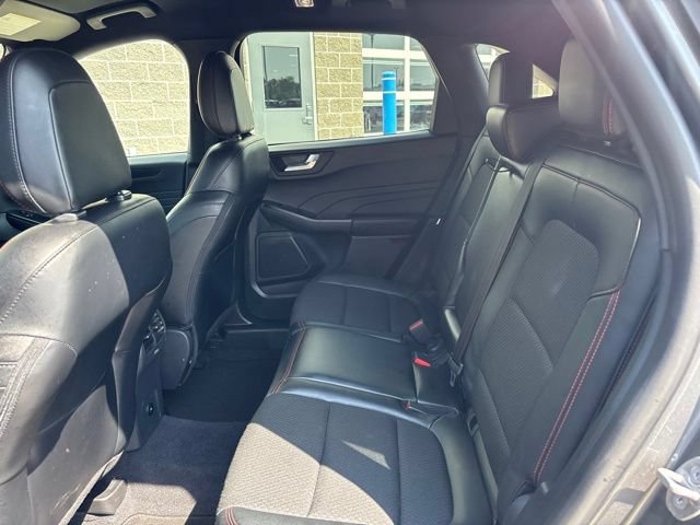 Certified 2026 Ford Escape ST-Line AWD/4WD image 31