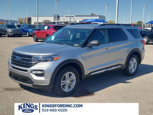 Certified 2022 Ford Explorer XLT w/ Equipment Group 202A AWD/4WD image 1