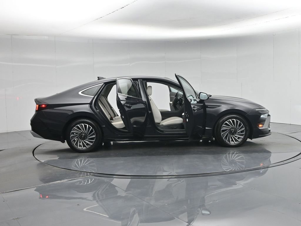 Used 2024 Hyundai Sonata SEL FWD image 34