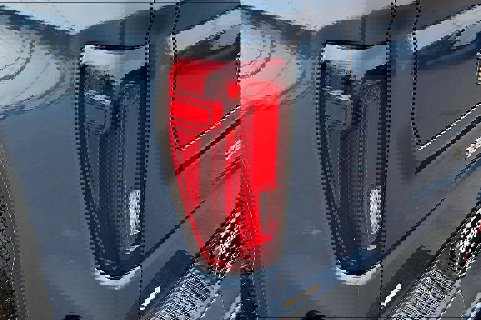 Used 2024 GMC Sierra 1500 Denali w/ Technology Package image 29