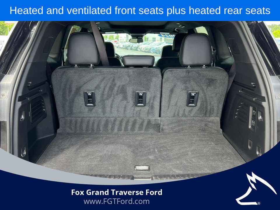 Used 2024 GMC Acadia Denali w/ LPO, Floor Liner Package AWD/4WD image 31