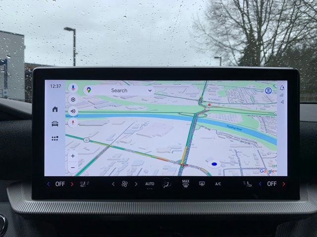 Certified 2025 Ford Explorer ST-Line image 18