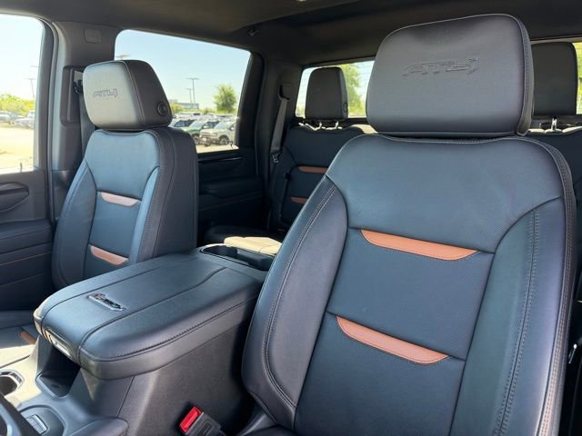 Used 2025 GMC Sierra 2500 AT4 w/ AT4 Premium Plus Package AWD/4WD image 11